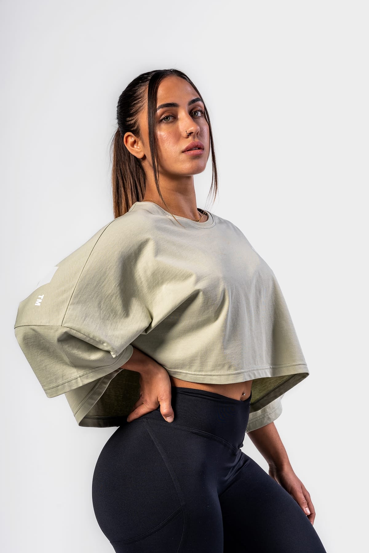 T-shirt corta e oversize JUST FLOW